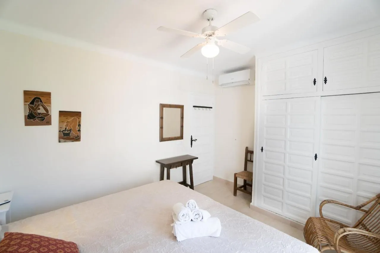 Urb. La Hacienda, 16 Apartment Nerja