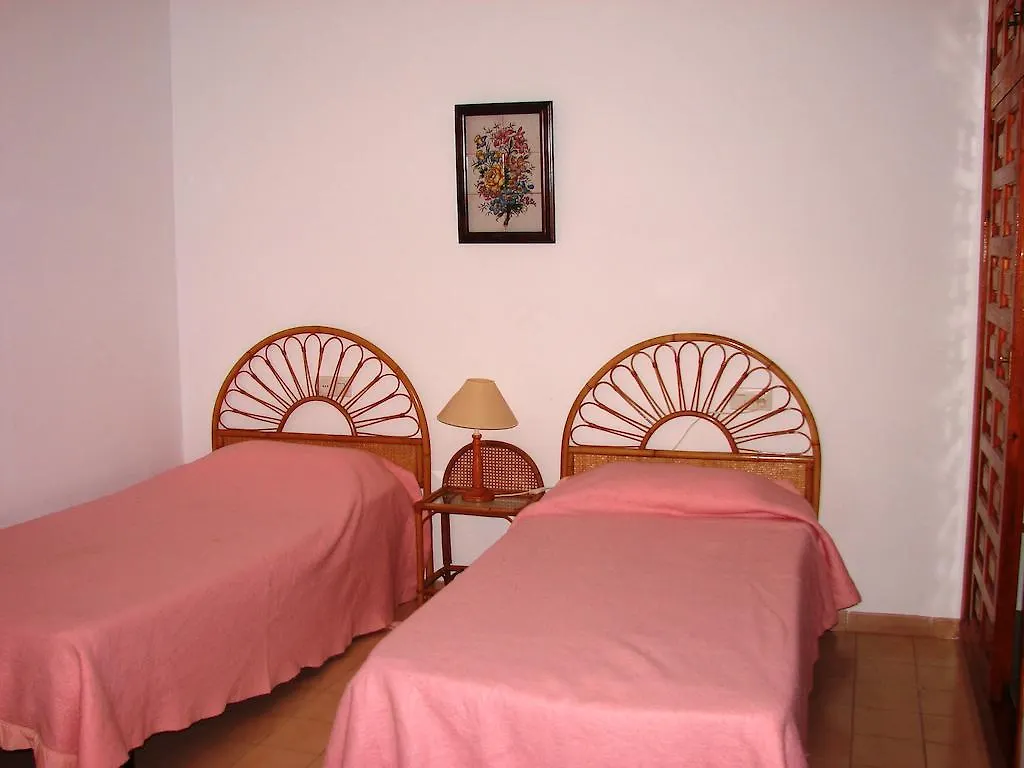 Urb. La Hacienda, 16 Apartment Nerja